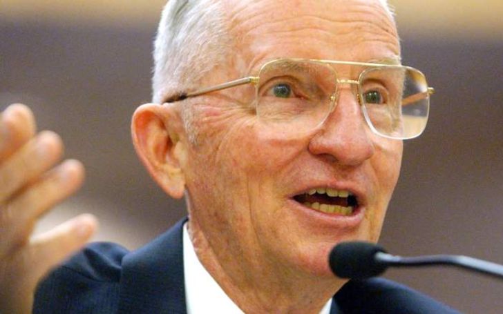 Ross Perot, A Patriot, Billionaire, and Former Presidential Candidate Dead at 89